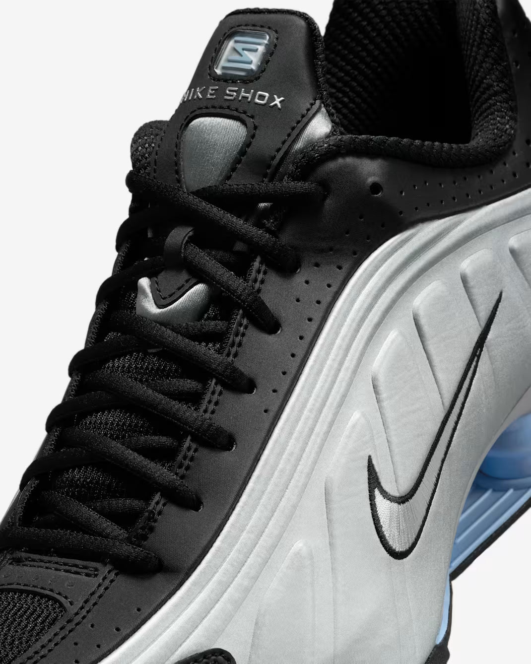 Nike Shox R4