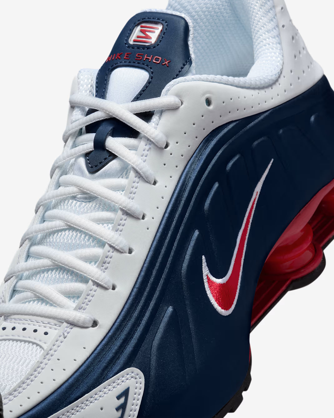 Nike Shox R4