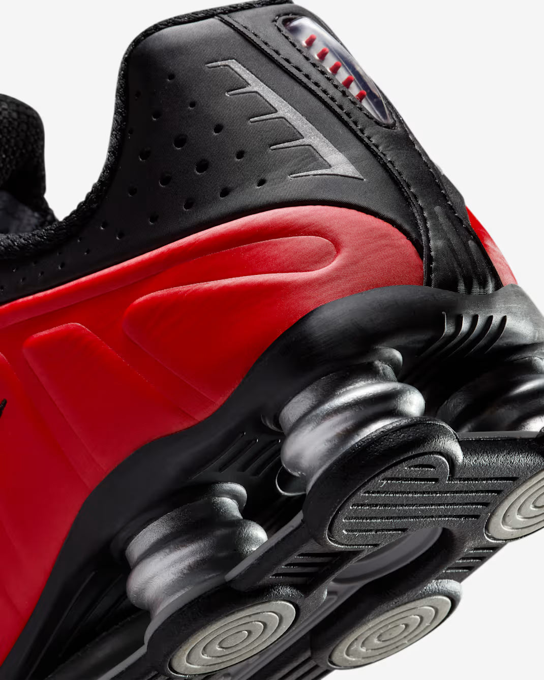 Nike Shox R4