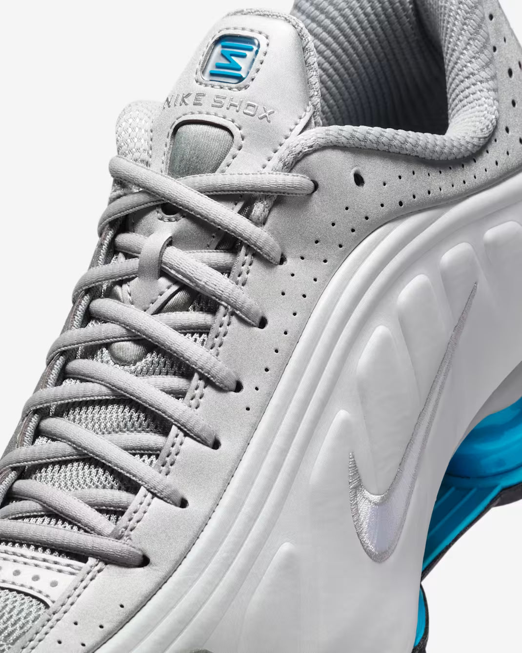 Nike Shox R4